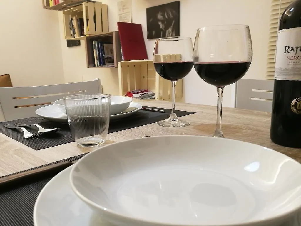 Appartement Primo Piano Riccio Locazione Turistica à Trapani 0*,